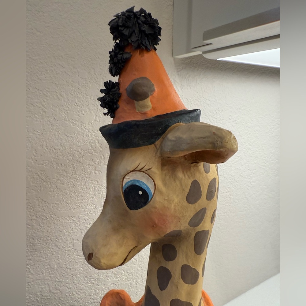 Vintage-Inspired Bethany Lowe Halloween Gerry Giraffe RARE - Picture 9 of 13